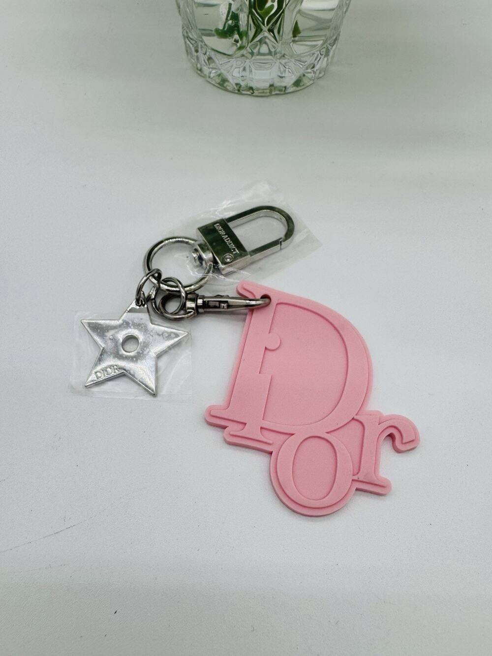 Dior Addict Rosy Glow Scented Keychain Pink Star Rubber Bag Charm Logo New